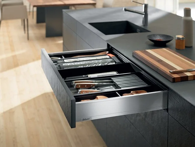 Nejlepší Cena Legrabox 70 kg orion šedý M 600 mm Blumotion/TOB