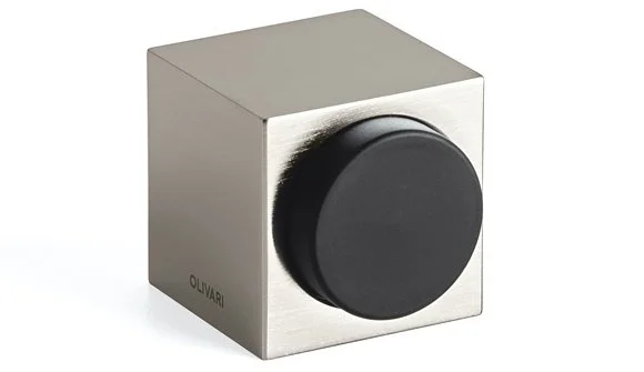 Dveřní doraz Olivari Cubo Superfinish nikl satin, S magnetem Sezónní Sleva
