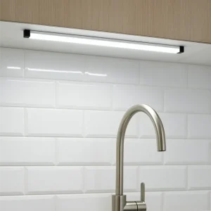 Značkový TR-30CW USB Nabíjecí LED osvětlení 5W 4200K TRIXLINE