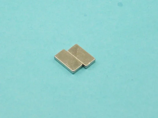 Horká Nabídka Magnet hranatý 12x6x2mm2 ks